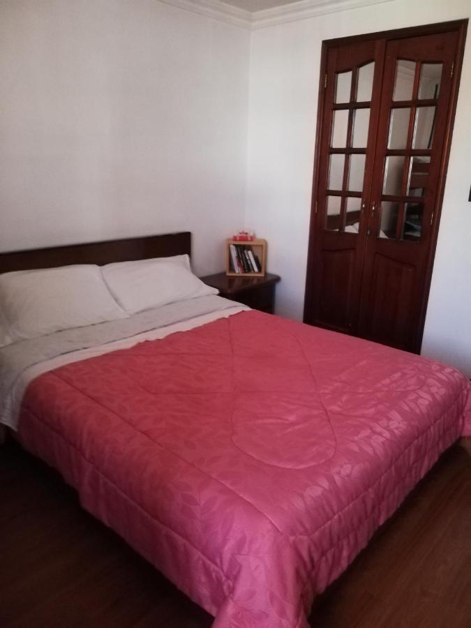 D'Lujo Bed & Breakfast Богота Екстериор снимка