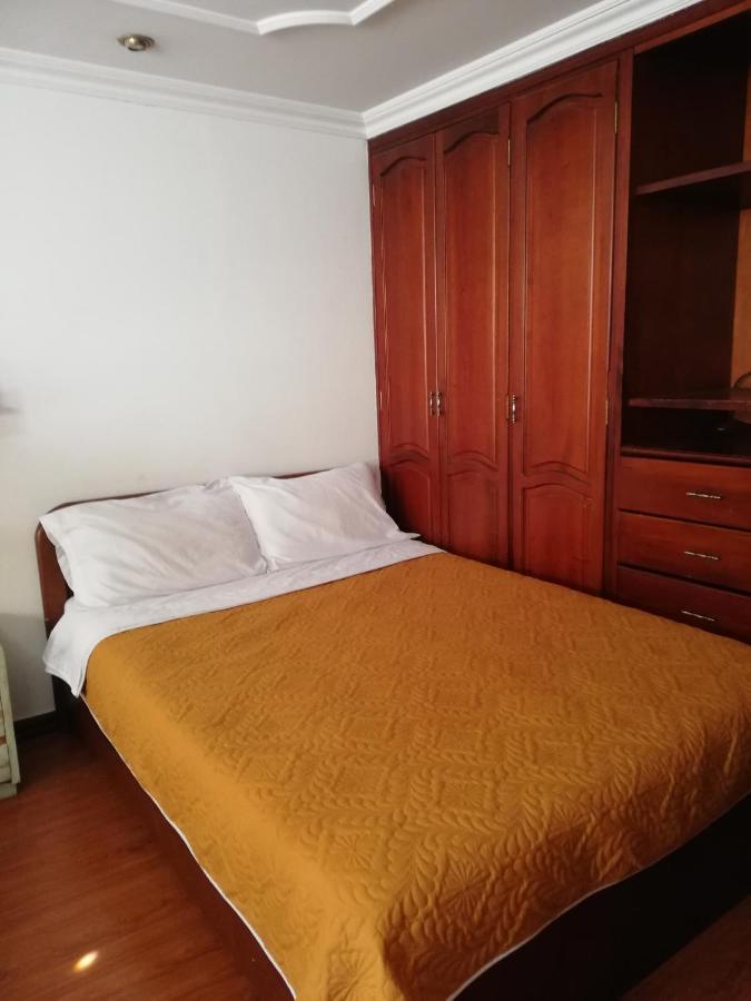 D'Lujo Bed & Breakfast Богота Екстериор снимка