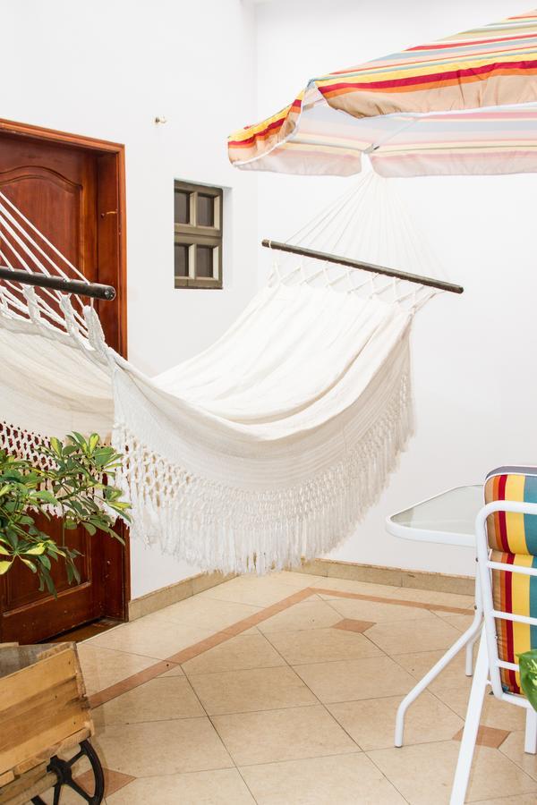 D'Lujo Bed & Breakfast Богота Екстериор снимка