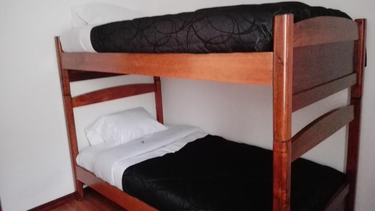 D'Lujo Bed & Breakfast Богота Екстериор снимка
