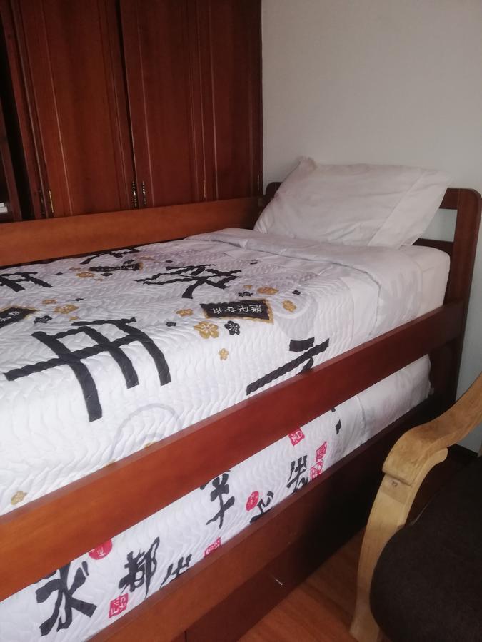 D'Lujo Bed & Breakfast Богота Екстериор снимка